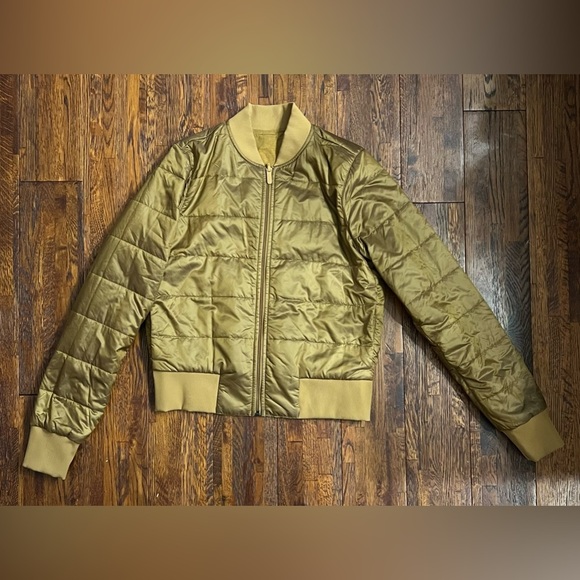 LULULEMON Nonstop Bomber Jacket Reversible in Gold Spice Size 4 - Picture 9 of 14